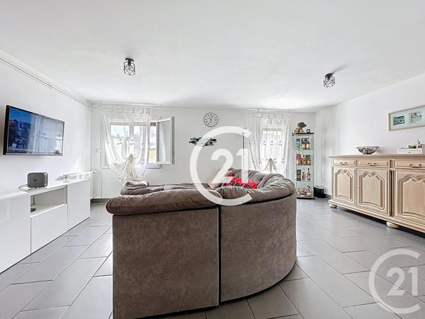 Maison à vendre  6 pièces - 174 m2 CHATEAUBERNARD - 16