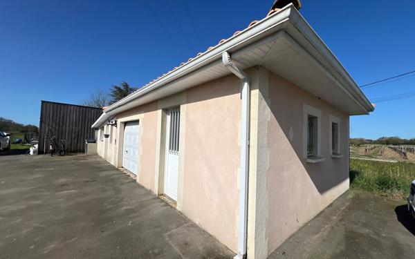 Maison à vendre    5 pièces •  Meursac