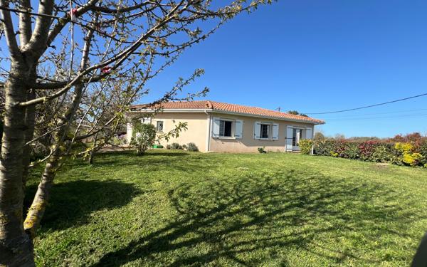 Maison à vendre    5 pièces •  Meursac