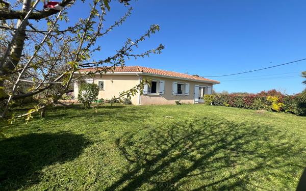 Maison à vendre    5 pièces •  Meursac