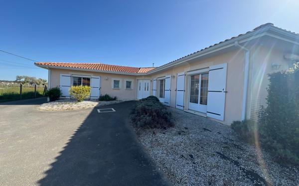 Maison à vendre    5 pièces •  Meursac