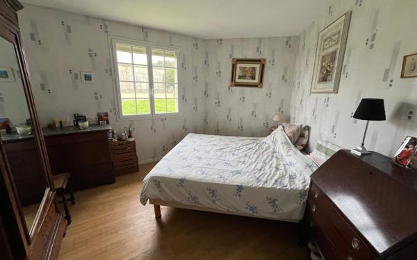 Maison à vendre    5 pièces •  Meursac