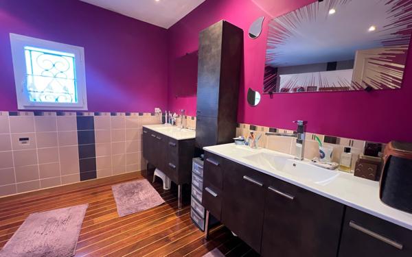 Maison à vendre    5 pièces •  Meursac