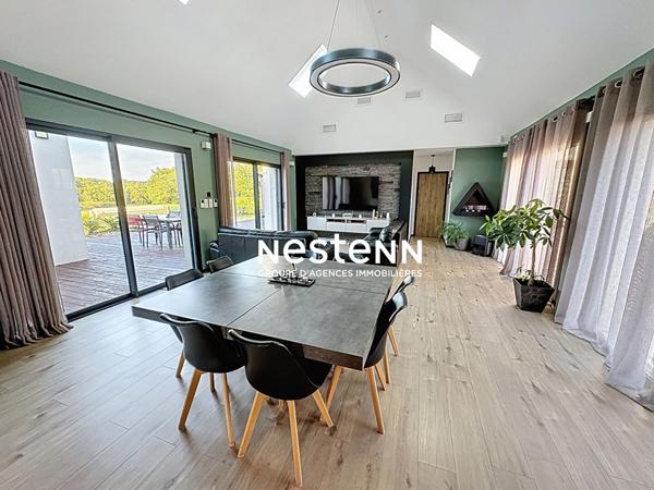 Maison recente avec piscine - Monts