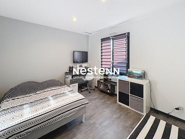 Maison recente avec piscine - Monts