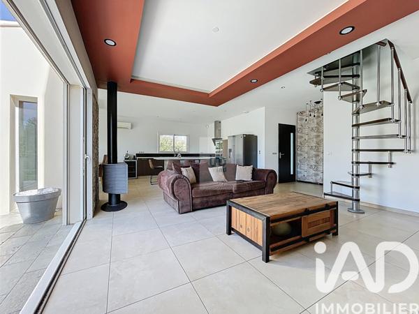 Maison à vendre 7 pièces 198 m² Rochefort-du-Gard