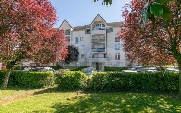 Appartement à vendre    3 pièces • 76,82 m2 Sucy-en-Brie