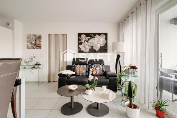 Très bel appartement avec terrasse et parking