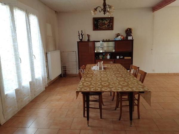 Maison rurale à vendre à Noyant-Villages dans le Maine-et-Loire (49490), ref : 13861/1522   
Le broc