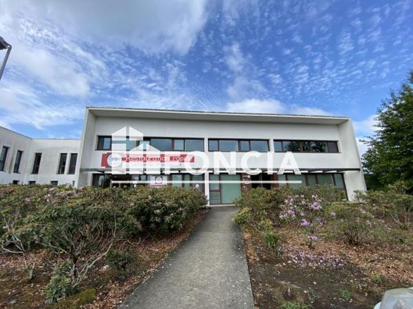 Local commercial 2 pièces à louer