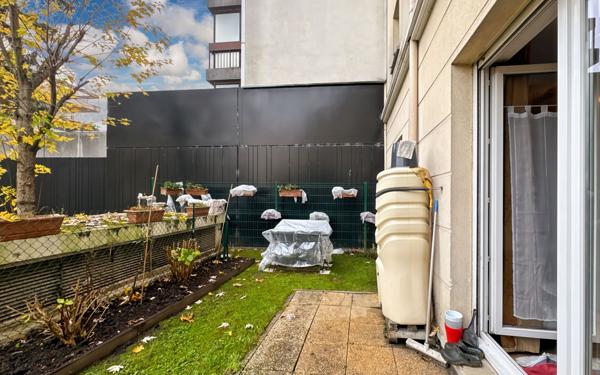 Appartement à vendre    2 pièces • 37,28 m2 Bondy