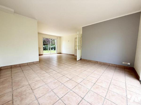 Maison 5 chambre - Bois saint Lys