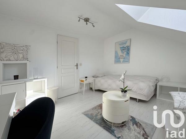 Maison à vendre 6 pièces 155 m² Chaumes-en-Brie