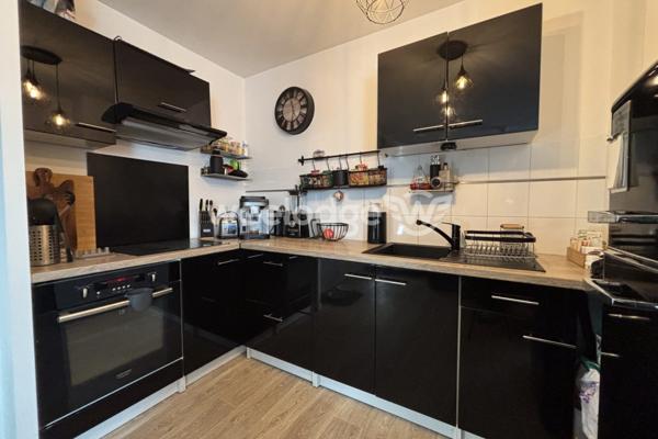 Appartement à vendre 2 pièces de 45 m² à Chanteloup-les-Vignes