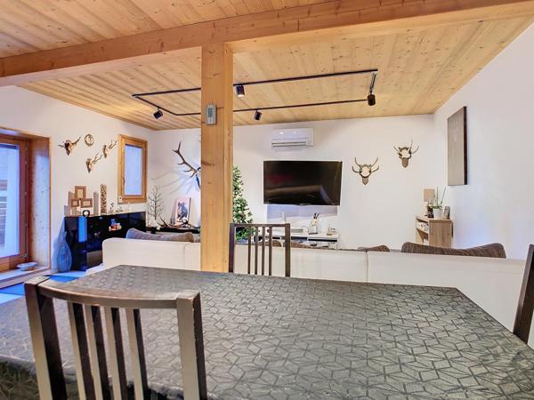 Maison classée "C" chaleureuse et contemporaine