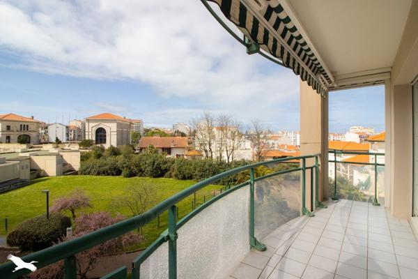 Appartement à vendre |                                       Biarritz |                                        2 pièces  |  51 m²