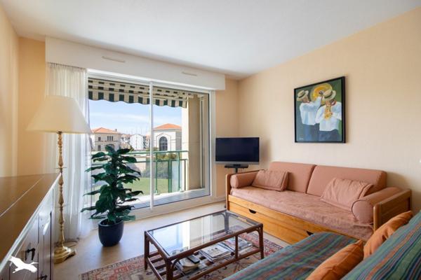 Appartement à vendre |                                       Biarritz |                                        2 pièces  |  51 m²