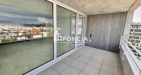Location Appartement 3 pièces 90.9 m² - Lyon 69002