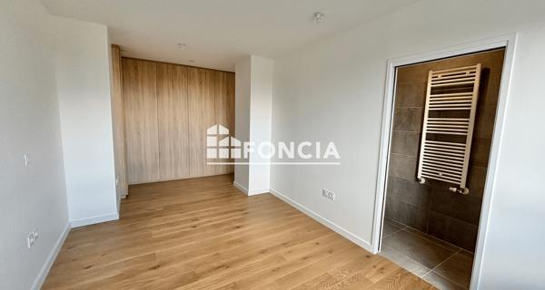 Location Appartement 3 pièces 90.9 m² - Lyon 69002