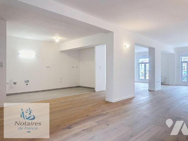 APPARTEMENT T3 - CENTRE VILLE - HAZEBROUCK

A découvrir, superbe appartement de Type 3, d'une...