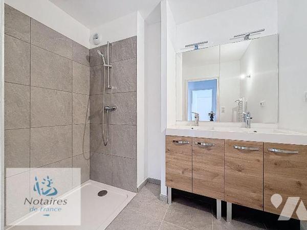 APPARTEMENT T3 - CENTRE VILLE - HAZEBROUCK

A découvrir, superbe appartement de Type 3, d'une...