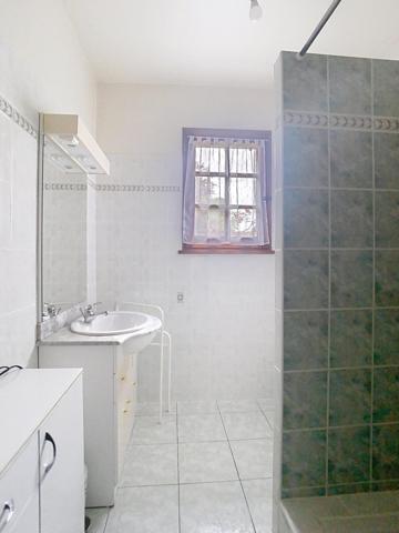 Gasconne avec grand hangar dans un quartier bucolique d’Auch