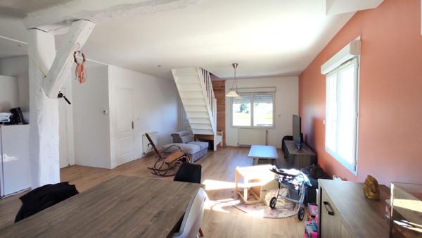 BELLE MAISON SUR SOUS SOL PROCHE FORÊT