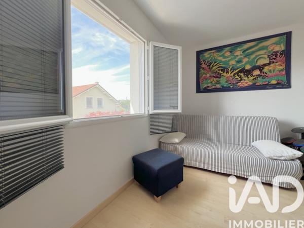 Maison à vendre 7 pièces 233 m² La Buisse