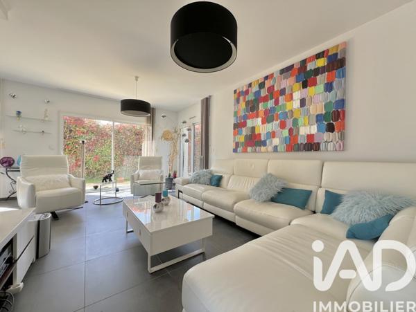 Maison à vendre 7 pièces 233 m² La Buisse