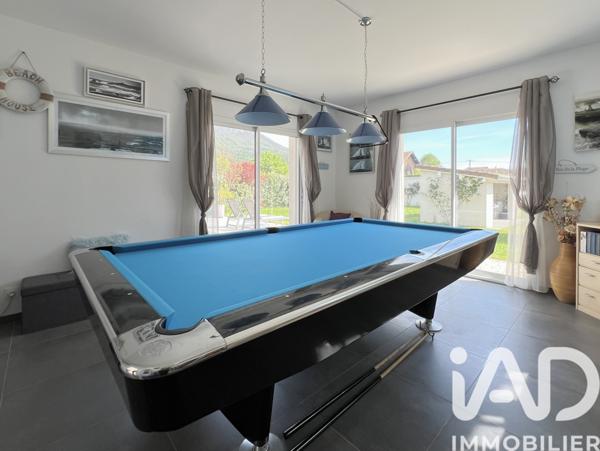 Maison à vendre 7 pièces 233 m² La Buisse