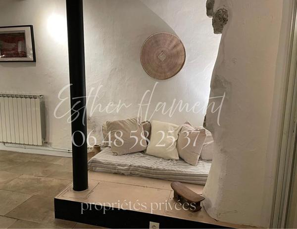 Maison bourgeoise Saint Hippolyte Du Fort , Cévennes, cachet ancien et volumes d'exception
