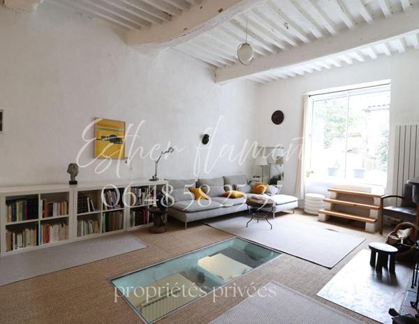 Maison bourgeoise Saint Hippolyte Du Fort , Cévennes, cachet ancien et volumes d'exception