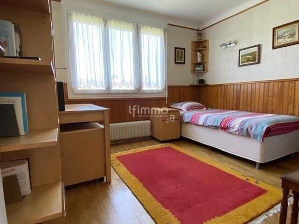 Maison 4 pièces avec jardin et terrasse, proche des bords de marne