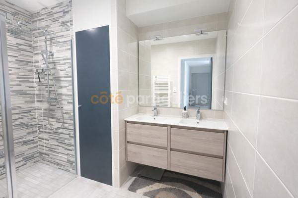 Vente Appartement91 m² - 4 Pièces - VALS PRES LE PUY (43750)