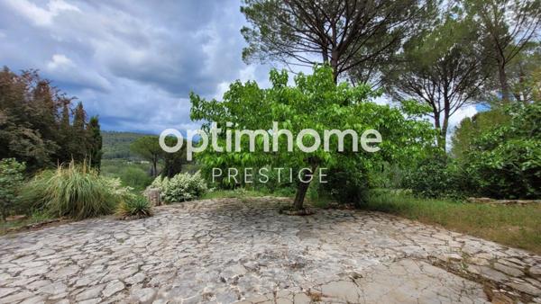 À VENDRE – VILLA EN PROVENCE – 200 m² – TERRAIN 11 000 m²
