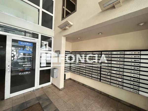 Location Studio 18 m² - 18 RUE DE LA REPUBLIQUE Noisy Le Grand 93160