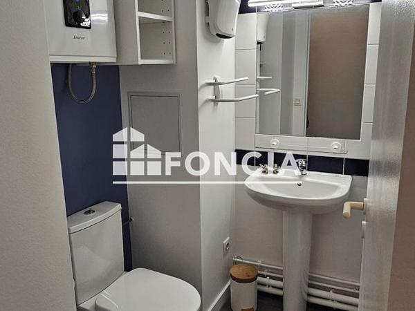 Location Studio 18 m² - 18 RUE DE LA REPUBLIQUE Noisy Le Grand 93160