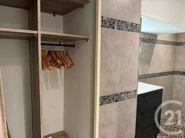 Appartement F1 à vendre  1 pièce - 25 m 2   NICE  - 06