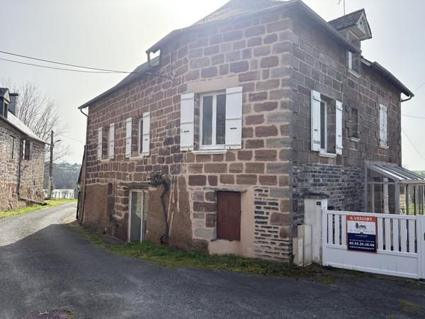 Charmante maison rénovée avec dépendances et vue imprenable Saint aulaire