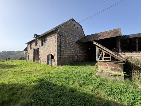 Charmante maison rénovée avec dépendances et vue imprenable Saint aulaire