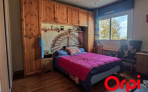 Appartement à vendre    5 pièces • 102,79 m2 Lyon 8