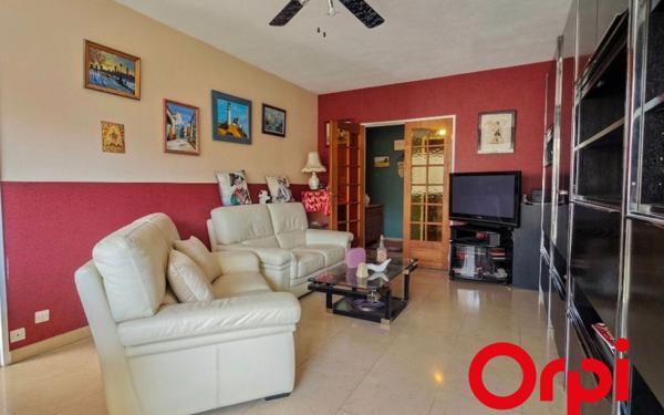 Appartement à vendre    5 pièces • 102,79 m2 Lyon 8