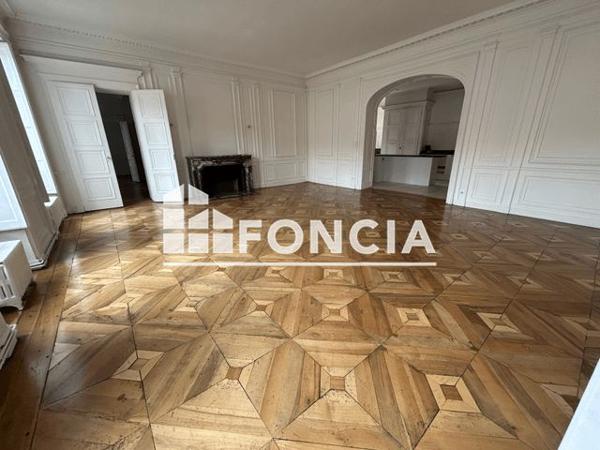 Location Appartement 5 pièces 204.6 m² - 1 RUE ANTOINE DE SAINT EXUPERY Lyon 69002