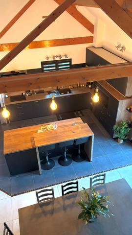 BELLE CAMPAGNE - BEY - MAGNIFIQUE MAISON CONTEMPORAINE - CHARME - PROCHE DE CHALON