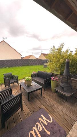 BELLE CAMPAGNE - BEY - MAGNIFIQUE MAISON CONTEMPORAINE - CHARME - PROCHE DE CHALON