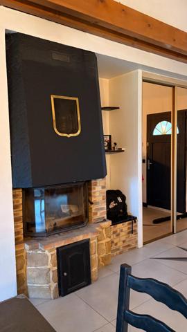 BELLE CAMPAGNE - BEY - MAGNIFIQUE MAISON CONTEMPORAINE - CHARME - PROCHE DE CHALON