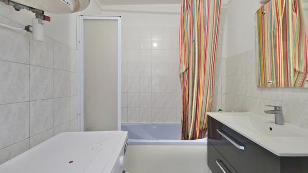 APPARTEMENT 3 PIÈCES 55M2 - SAVIGNY SUR ORGE, CALME AVEC PARKING