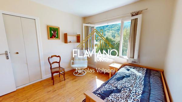 Appartement T6 188 m2 Barcelonnette (04400)