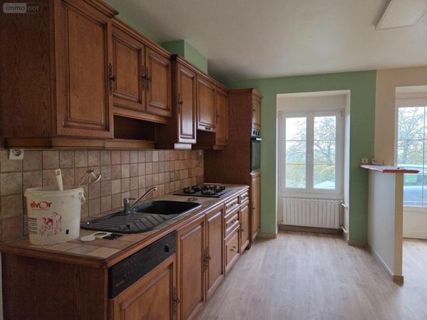 Maison rurale à louer à Saint-Aubin-du-Désert en Mayenne (53700), ref : 1384