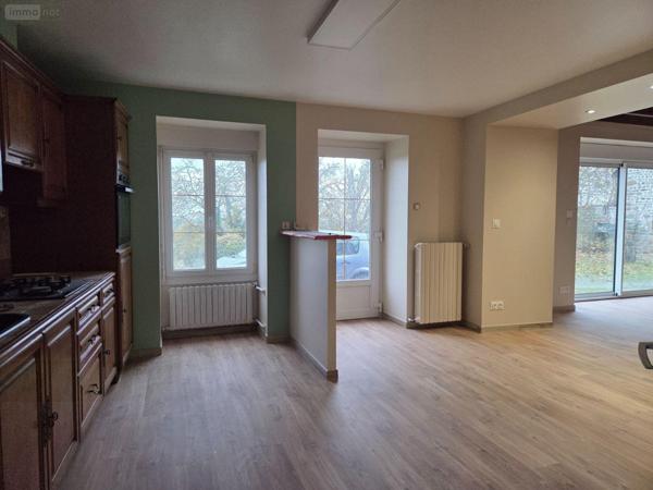 Maison rurale à louer à Saint-Aubin-du-Désert en Mayenne (53700), ref : 1384